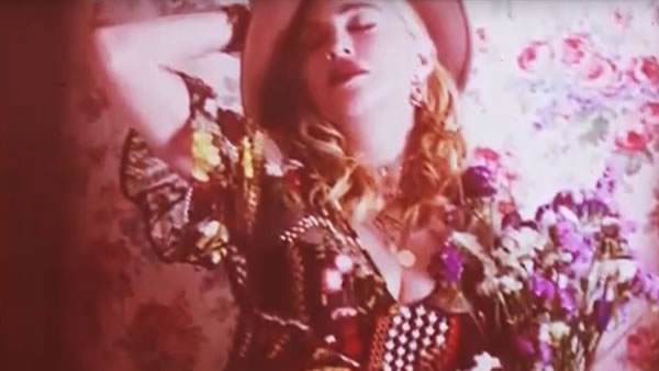 Madonna - CiaoBella Feat. Kimi Djabaté